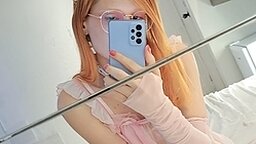 Lunes Doll's Picture