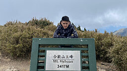 a22322270's Picture