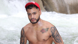 LatinStiv's Picture