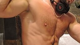 Sarado Macho's Picture